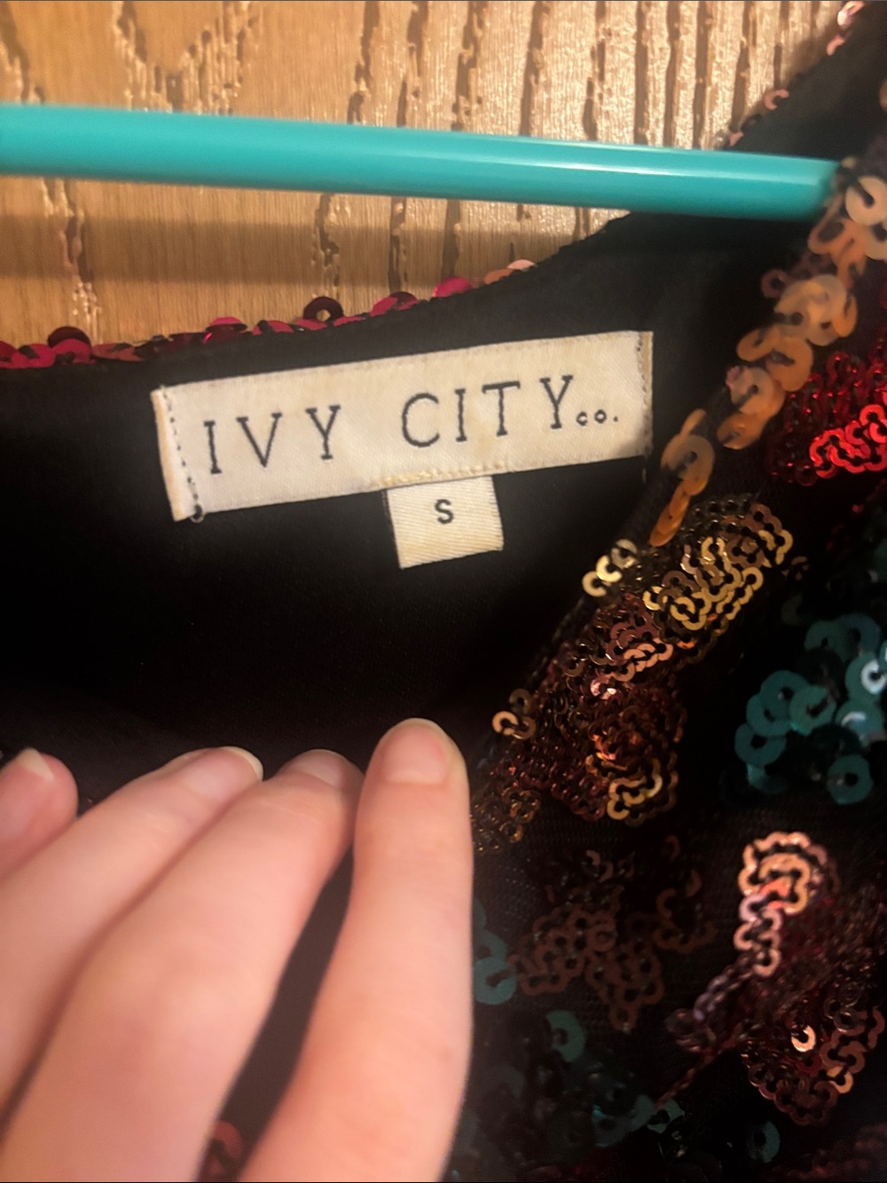 Ivy City Co Multicolor Sequin Midi Dress - Picture 2 of 4